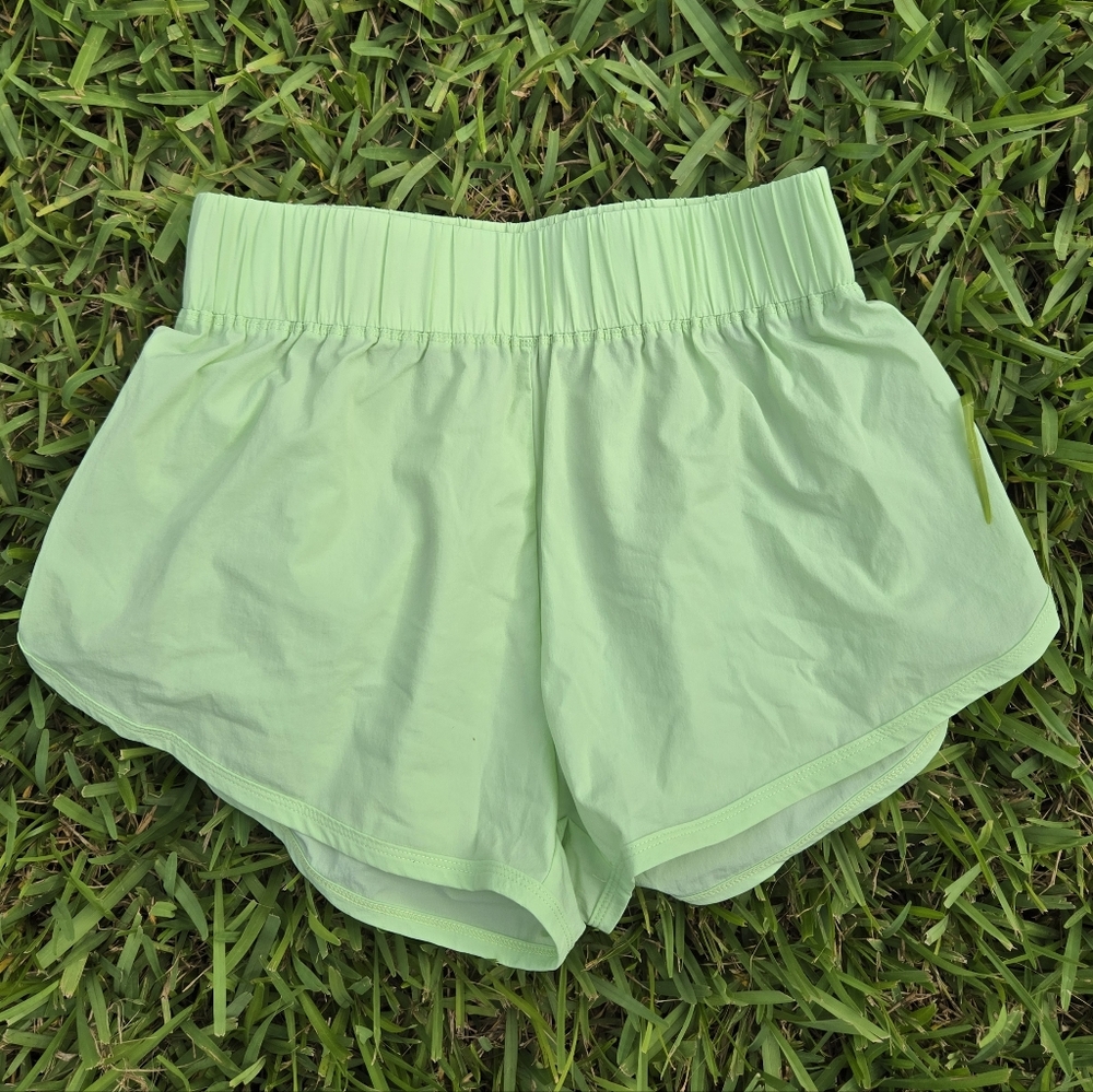 Halara Quick Dry Run / Swim Shorts Green Size M